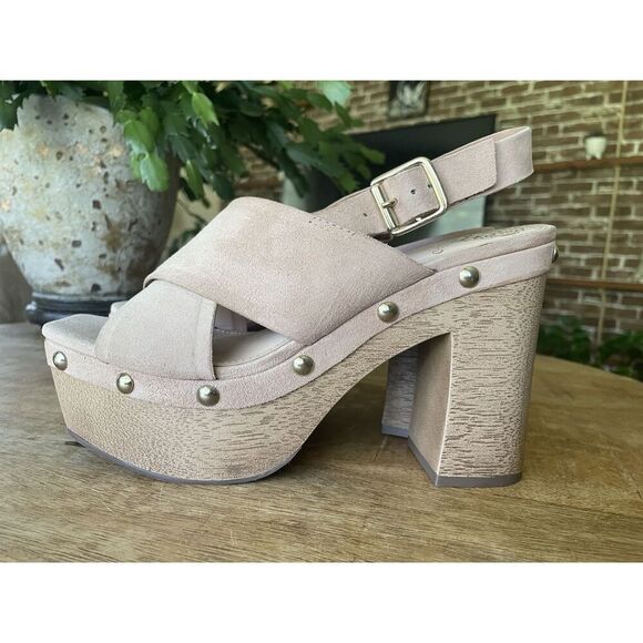 Vince Camuto Jenevya blush suede platform sandals studded block - Picture 3 of 9